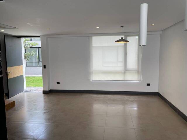 Venta en Total Chica Tumbaco - Quito